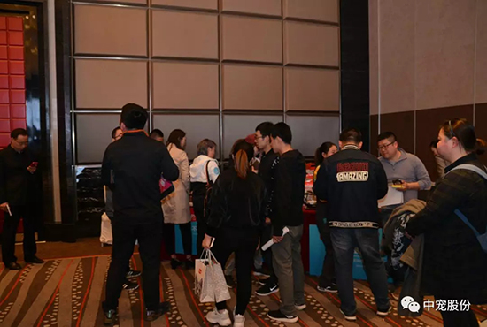 cb9537d377f44ca5b26f1f3c87cea951