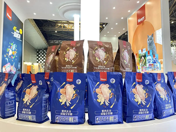 af187c9a792f46b7953a17ed9194bb58