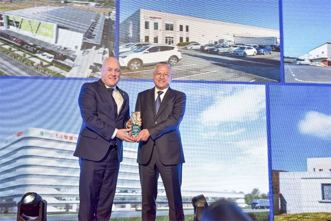 5e1ec410ea7e447d93624afa824ee29c