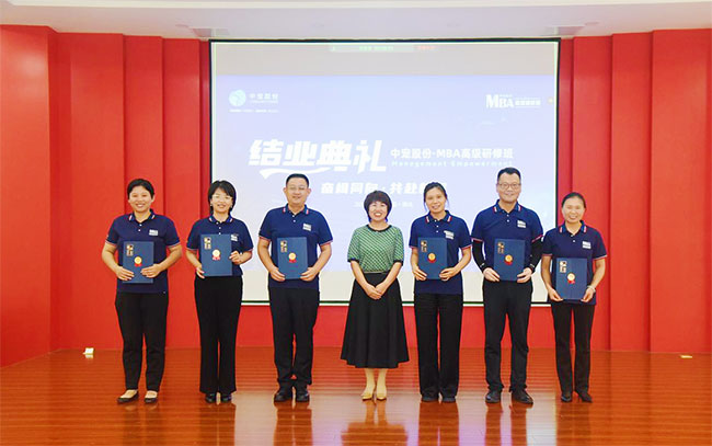 fe3e497f73214818bfc7c00e2d6a72f1